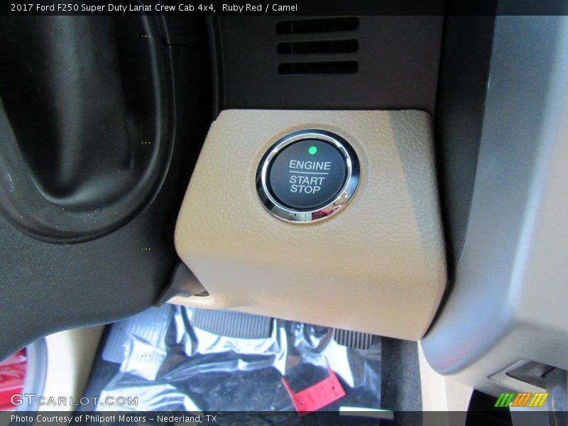 Controls of 2017 F250 Super Duty Lariat Crew Cab 4x4