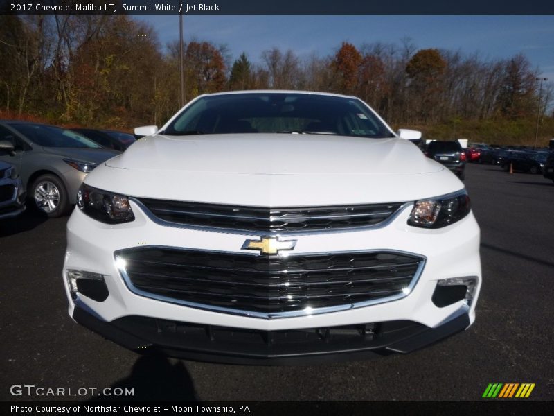 Summit White / Jet Black 2017 Chevrolet Malibu LT