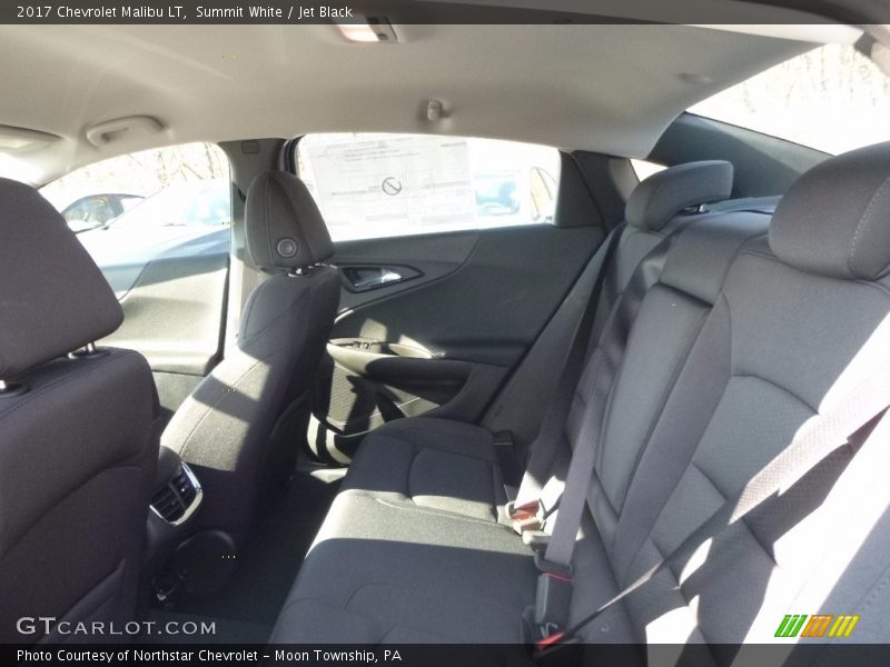 Summit White / Jet Black 2017 Chevrolet Malibu LT