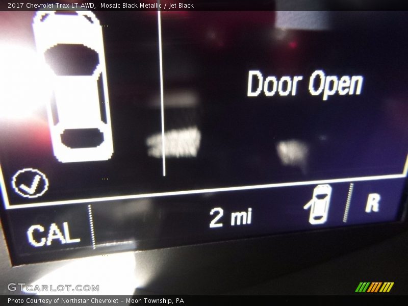 Mosaic Black Metallic / Jet Black 2017 Chevrolet Trax LT AWD