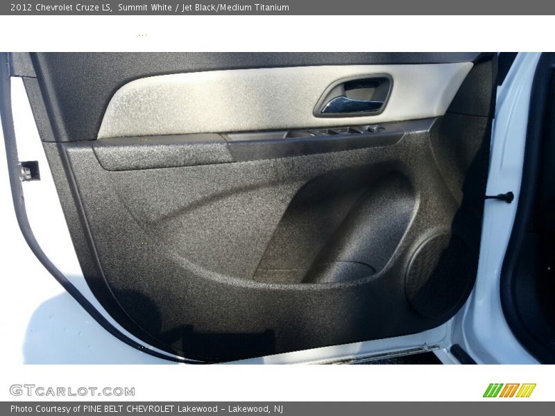 Summit White / Jet Black/Medium Titanium 2012 Chevrolet Cruze LS
