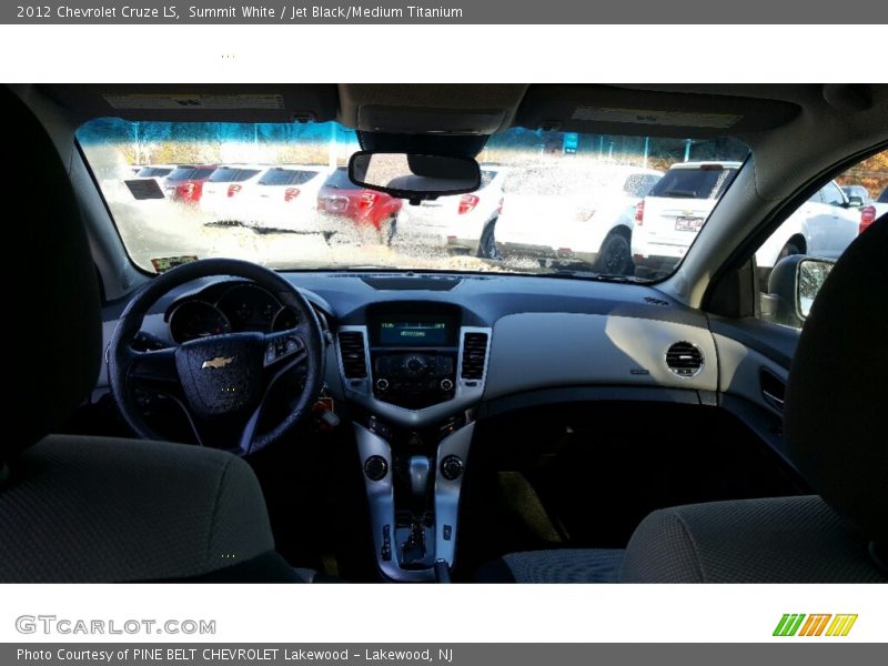Summit White / Jet Black/Medium Titanium 2012 Chevrolet Cruze LS