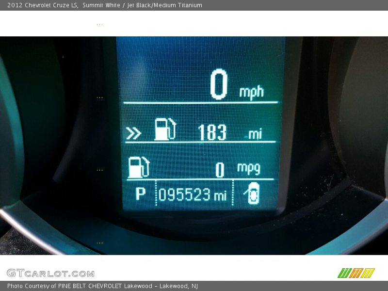 Summit White / Jet Black/Medium Titanium 2012 Chevrolet Cruze LS