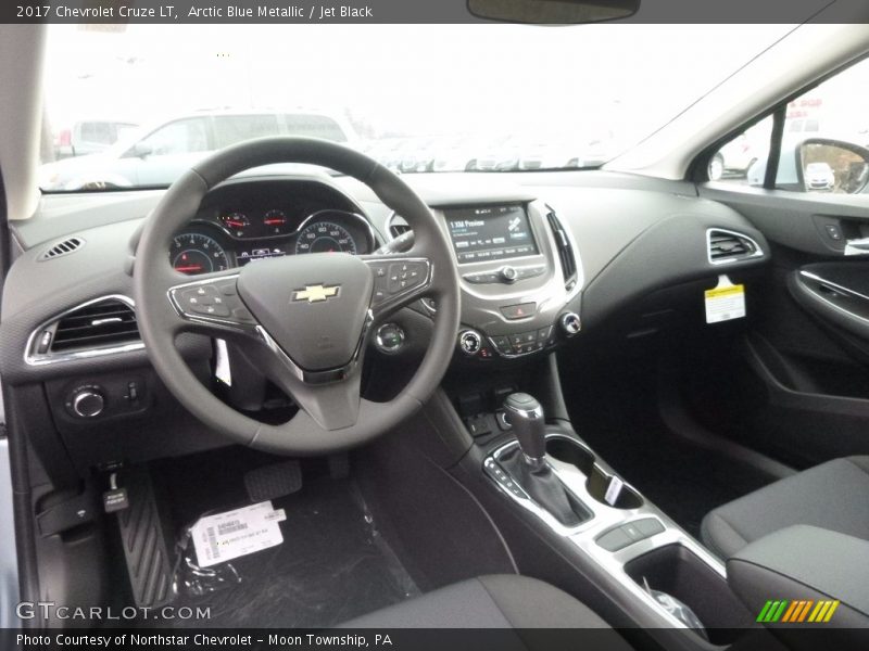 Arctic Blue Metallic / Jet Black 2017 Chevrolet Cruze LT