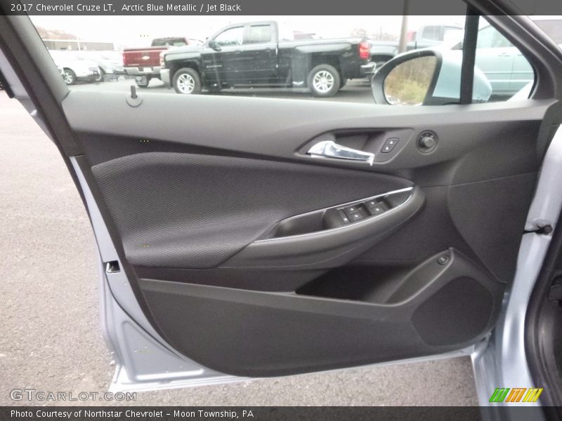 Arctic Blue Metallic / Jet Black 2017 Chevrolet Cruze LT