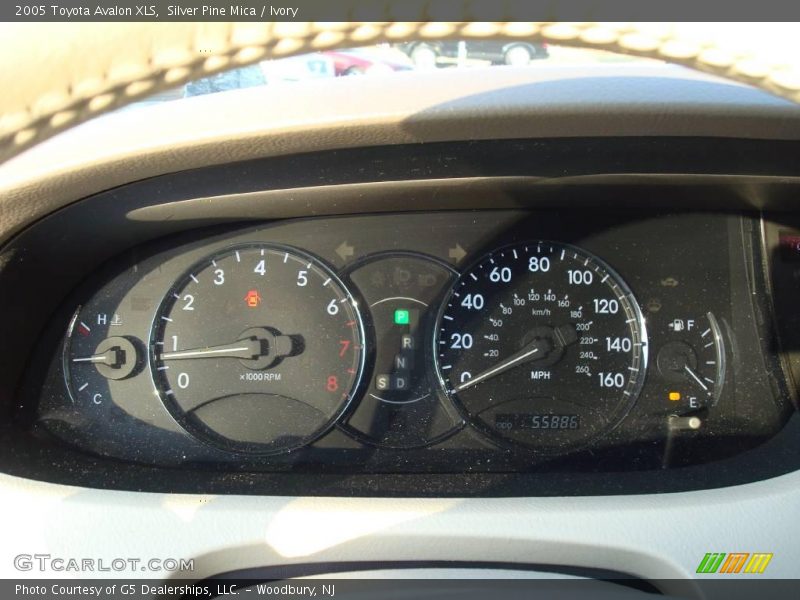 Silver Pine Mica / Ivory 2005 Toyota Avalon XLS