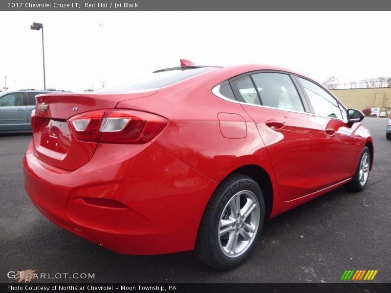 Red Hot / Jet Black 2017 Chevrolet Cruze LT