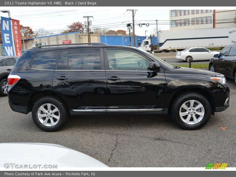 Black / Sand Beige 2011 Toyota Highlander V6 4WD