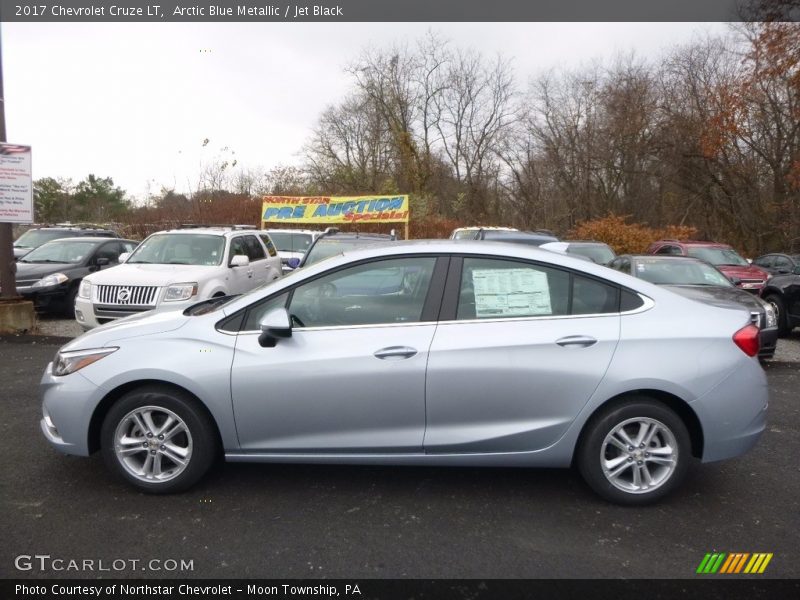 Arctic Blue Metallic / Jet Black 2017 Chevrolet Cruze LT