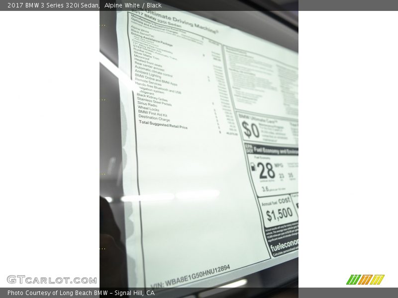 Alpine White / Black 2017 BMW 3 Series 320i Sedan