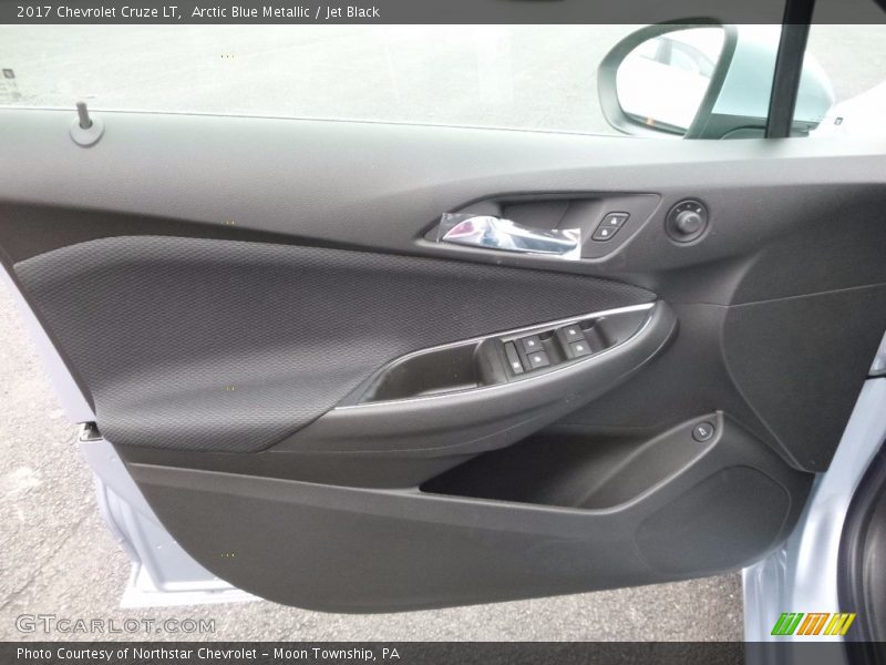 Arctic Blue Metallic / Jet Black 2017 Chevrolet Cruze LT