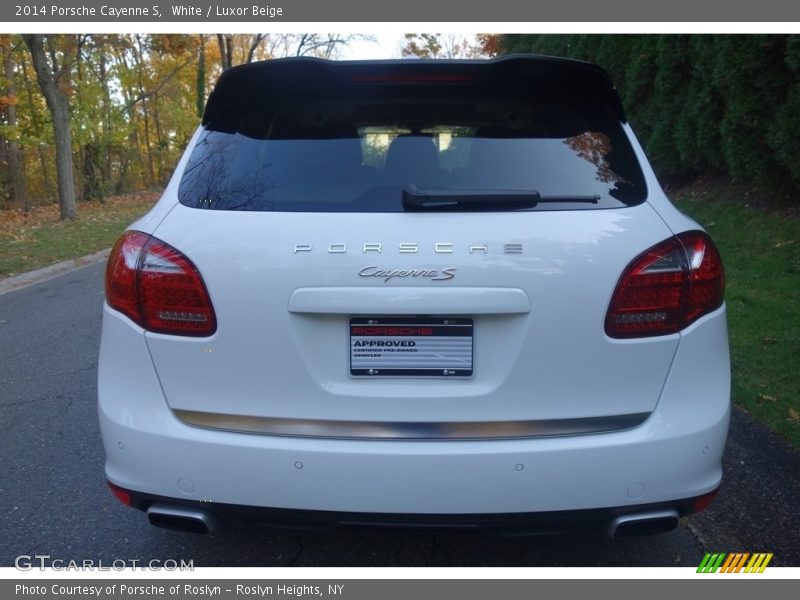 White / Luxor Beige 2014 Porsche Cayenne S