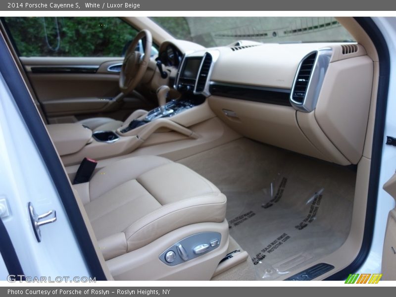 White / Luxor Beige 2014 Porsche Cayenne S