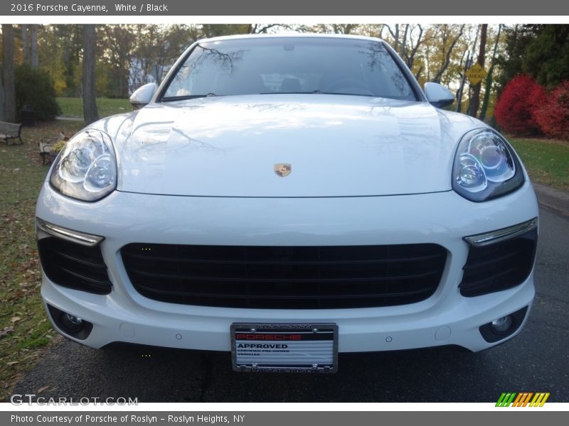 White / Black 2016 Porsche Cayenne