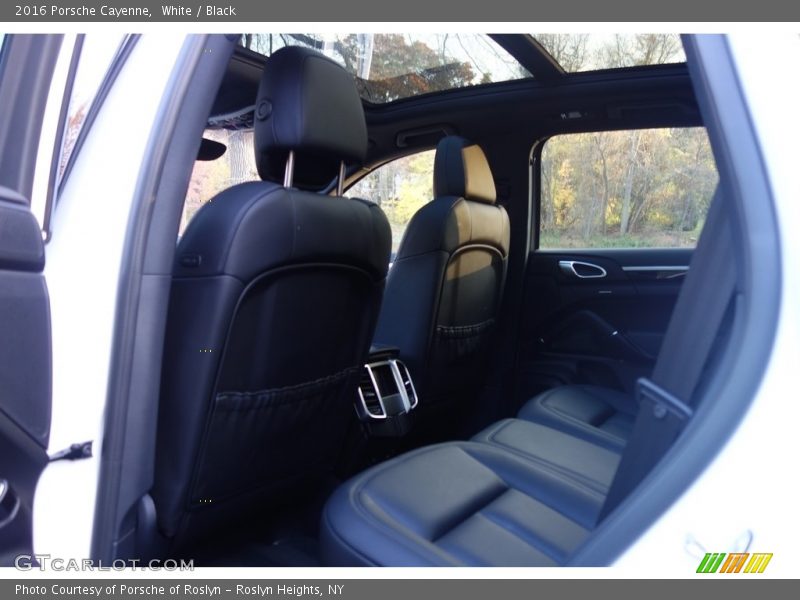 White / Black 2016 Porsche Cayenne