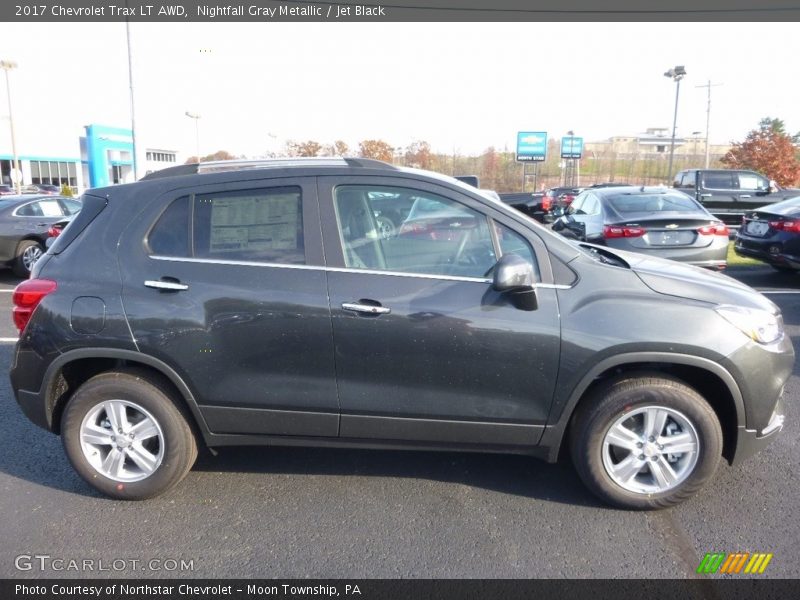 Nightfall Gray Metallic / Jet Black 2017 Chevrolet Trax LT AWD