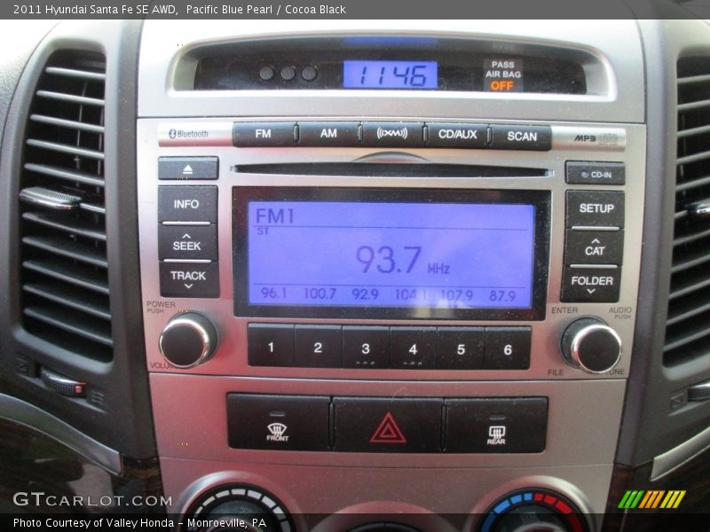 Pacific Blue Pearl / Cocoa Black 2011 Hyundai Santa Fe SE AWD