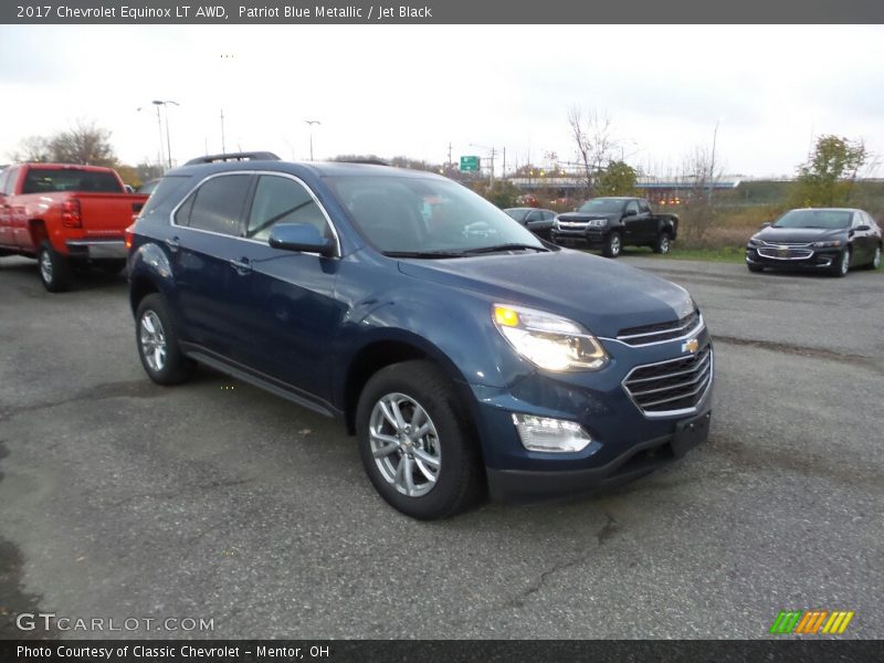 Patriot Blue Metallic / Jet Black 2017 Chevrolet Equinox LT AWD