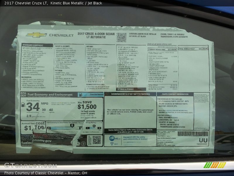 Kinetic Blue Metallic / Jet Black 2017 Chevrolet Cruze LT