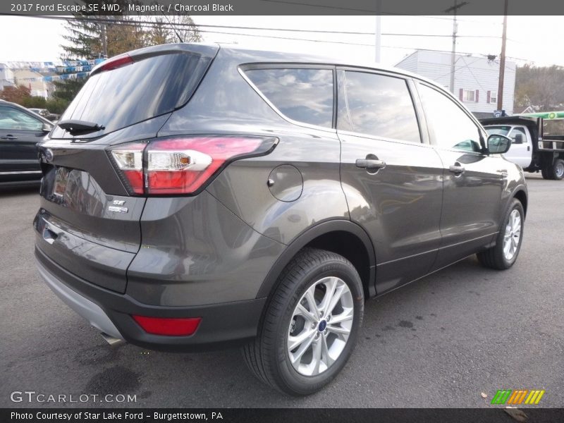 Magnetic / Charcoal Black 2017 Ford Escape SE 4WD
