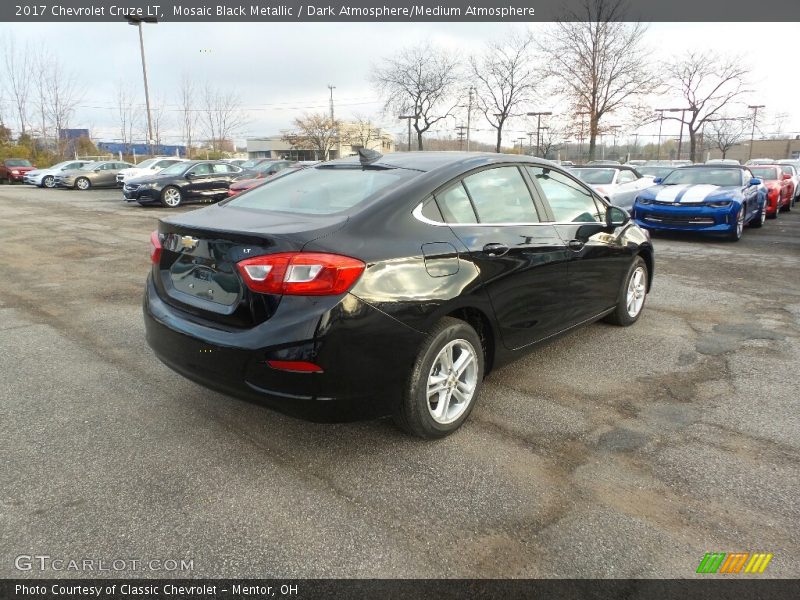 Mosaic Black Metallic / Dark Atmosphere/Medium Atmosphere 2017 Chevrolet Cruze LT