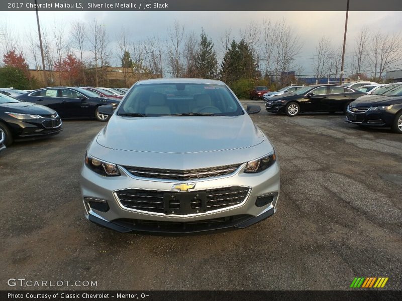Silver Ice Metallic / Jet Black 2017 Chevrolet Malibu LS