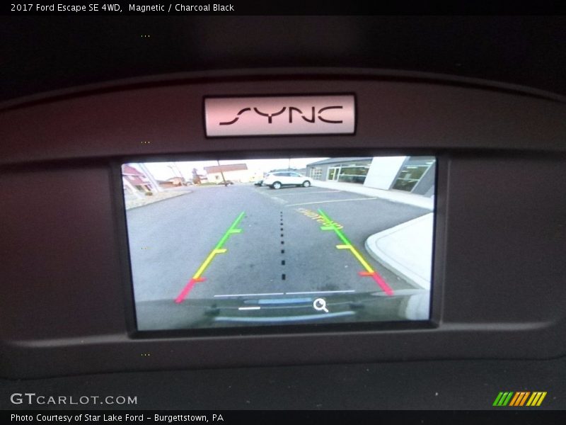 Magnetic / Charcoal Black 2017 Ford Escape SE 4WD