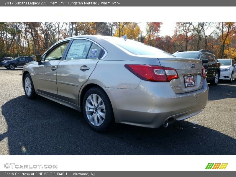 Tungsten Metallic / Warm Ivory 2017 Subaru Legacy 2.5i Premium
