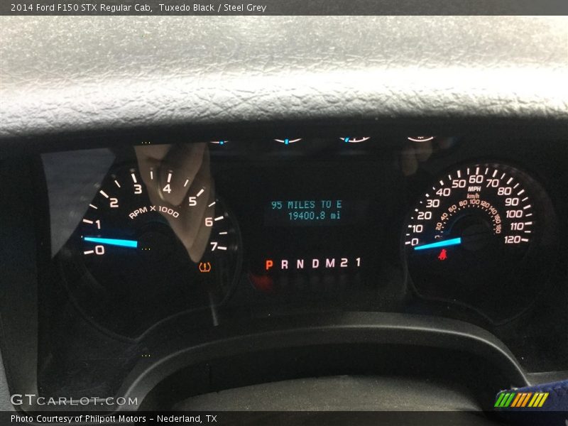 Tuxedo Black / Steel Grey 2014 Ford F150 STX Regular Cab