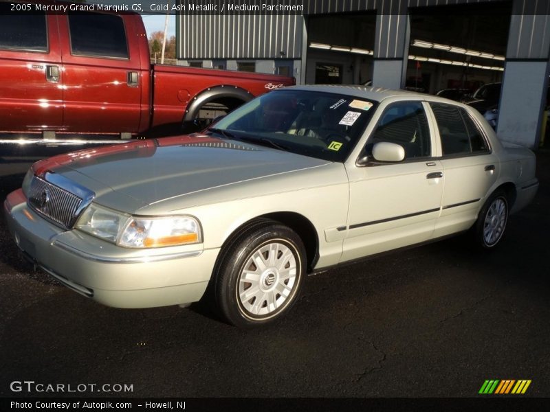 Gold Ash Metallic / Medium Parchment 2005 Mercury Grand Marquis GS