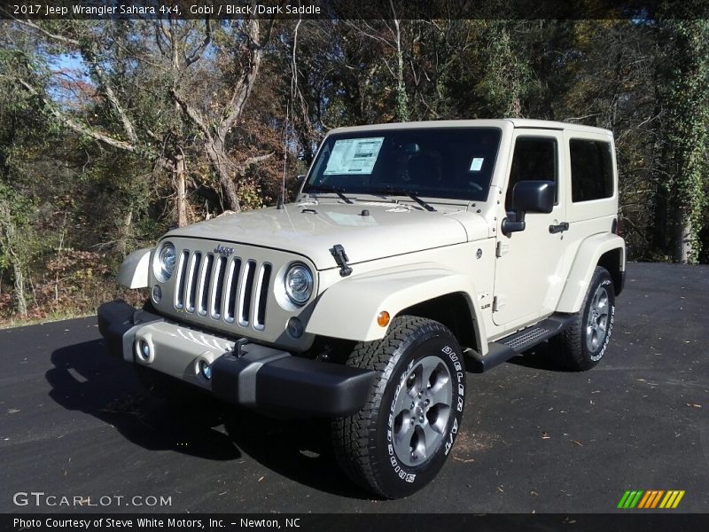 Front 3/4 View of 2017 Wrangler Sahara 4x4