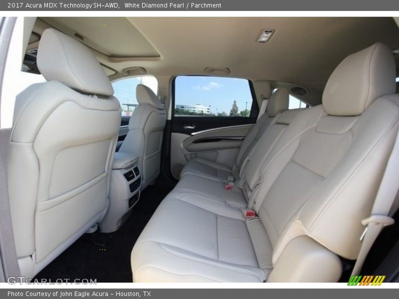 White Diamond Pearl / Parchment 2017 Acura MDX Technology SH-AWD