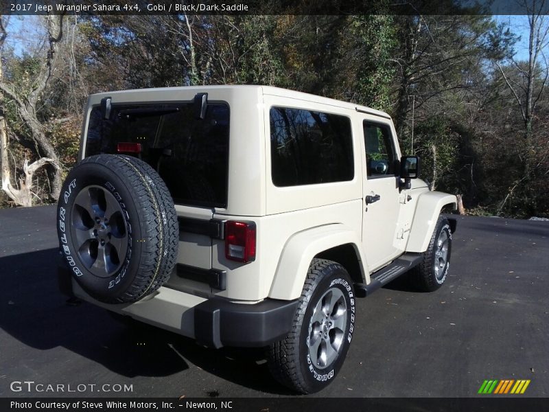  2017 Wrangler Sahara 4x4 Gobi