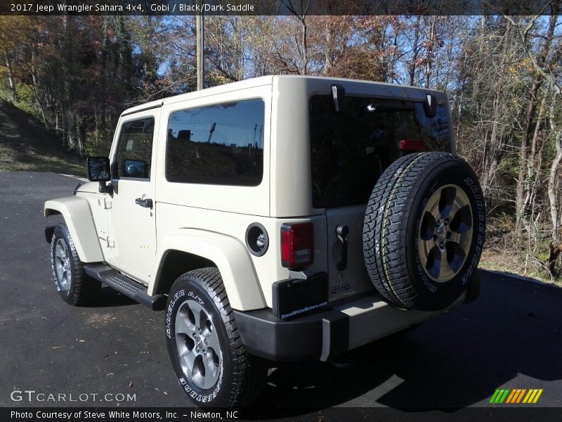 Gobi / Black/Dark Saddle 2017 Jeep Wrangler Sahara 4x4