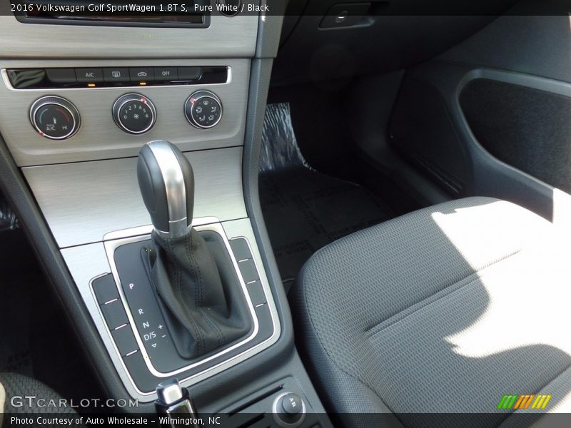  2016 Golf SportWagen 1.8T S 6 Speed Automatic Shifter