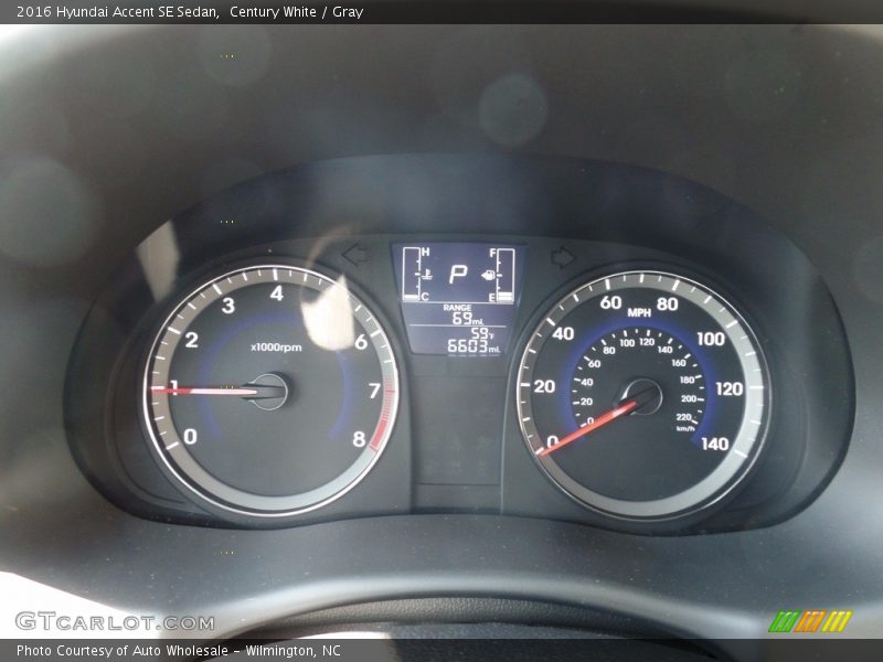 Century White / Gray 2016 Hyundai Accent SE Sedan