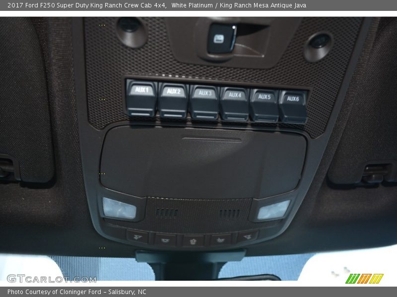 Controls of 2017 F250 Super Duty King Ranch Crew Cab 4x4