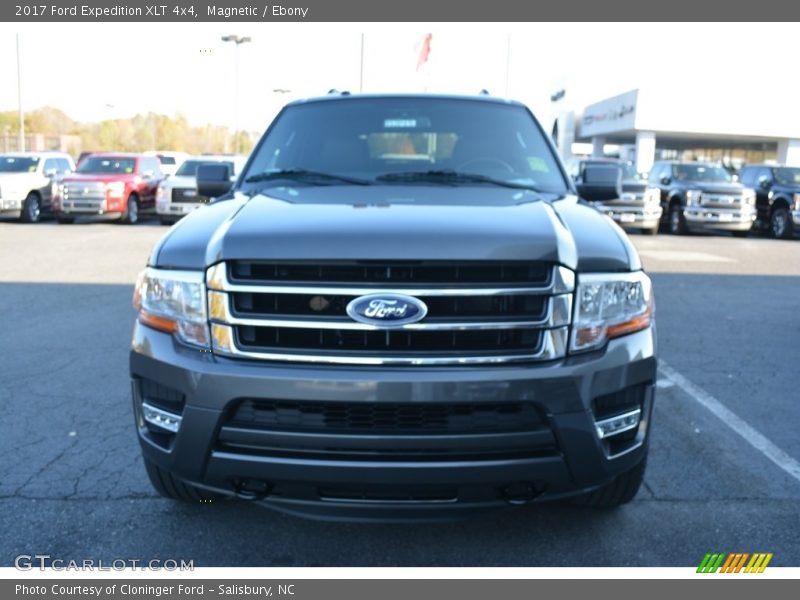 Magnetic / Ebony 2017 Ford Expedition XLT 4x4