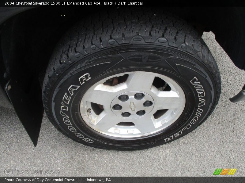 Black / Dark Charcoal 2004 Chevrolet Silverado 1500 LT Extended Cab 4x4