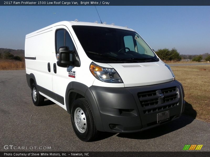  2017 ProMaster 1500 Low Roof Cargo Van Bright White