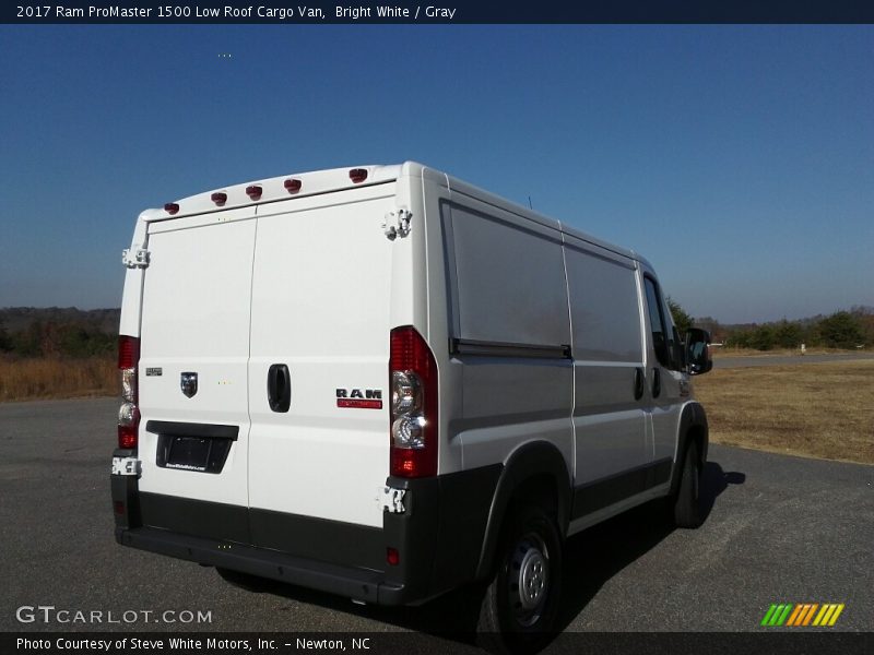  2017 ProMaster 1500 Low Roof Cargo Van Bright White