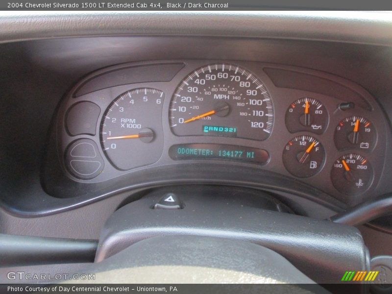 Black / Dark Charcoal 2004 Chevrolet Silverado 1500 LT Extended Cab 4x4