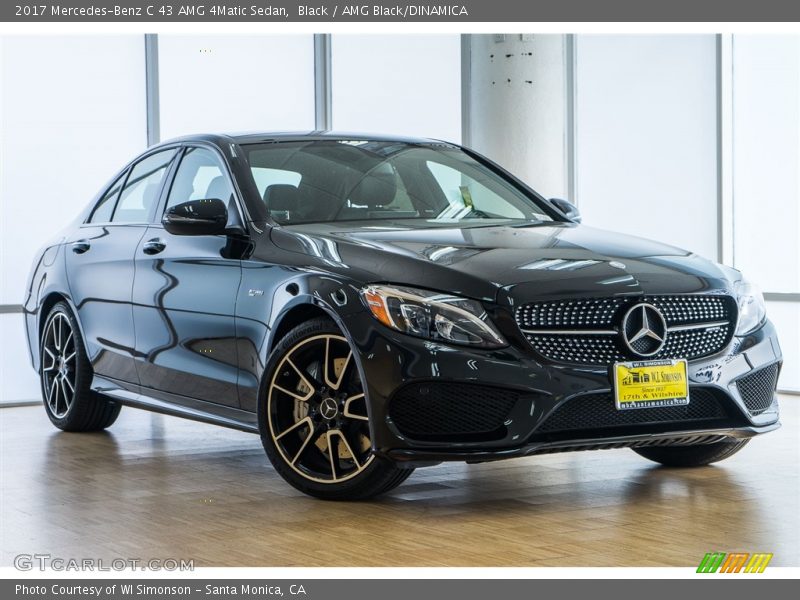 Front 3/4 View of 2017 C 43 AMG 4Matic Sedan