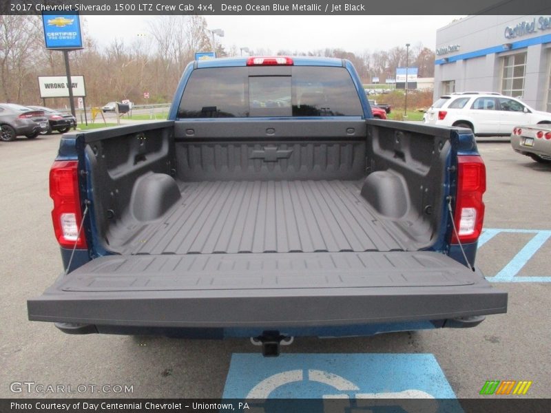 Deep Ocean Blue Metallic / Jet Black 2017 Chevrolet Silverado 1500 LTZ Crew Cab 4x4