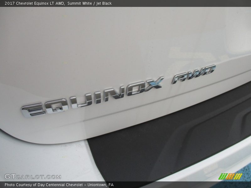 Summit White / Jet Black 2017 Chevrolet Equinox LT AWD