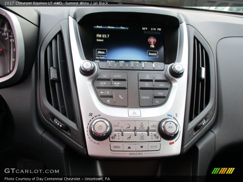 Summit White / Jet Black 2017 Chevrolet Equinox LT AWD