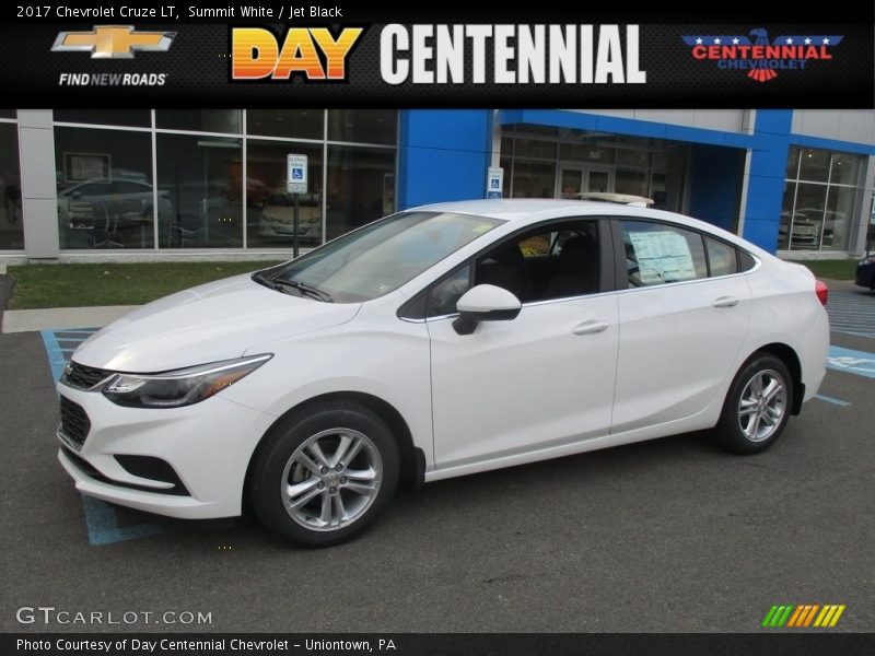 Summit White / Jet Black 2017 Chevrolet Cruze LT