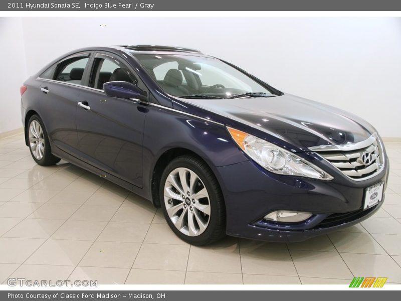 Indigo Blue Pearl / Gray 2011 Hyundai Sonata SE