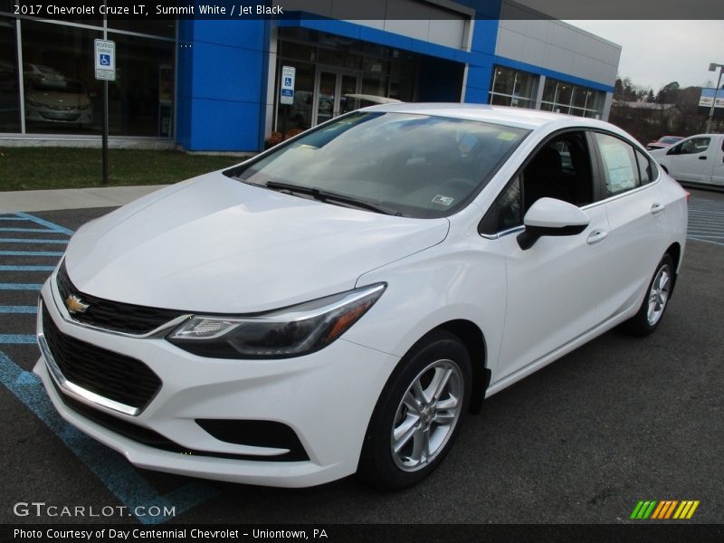 Summit White / Jet Black 2017 Chevrolet Cruze LT