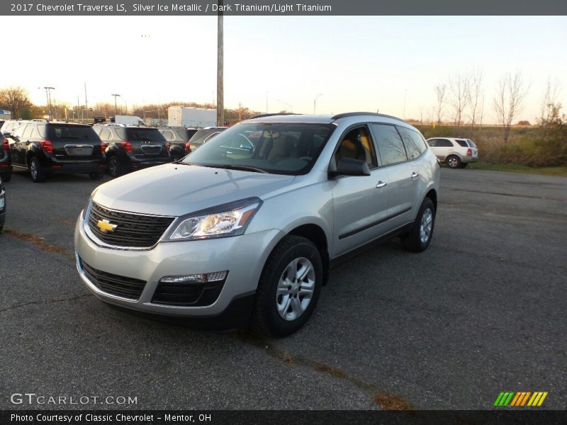 Silver Ice Metallic / Dark Titanium/Light Titanium 2017 Chevrolet Traverse LS